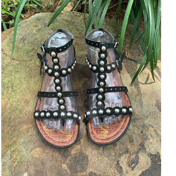 Sam Edleman Strappy Roman Sandals Black with Silver Balls Size 8 - Picture 2 of 11